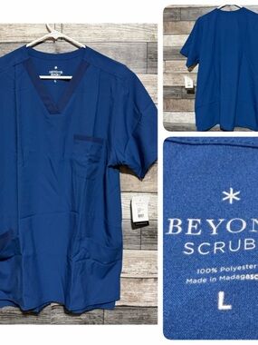 Beyond Scrubs V-Neck Shirt Men’s L Blue Front Pockets 100% Polyester
